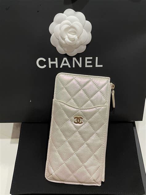 chanel phone and card holder